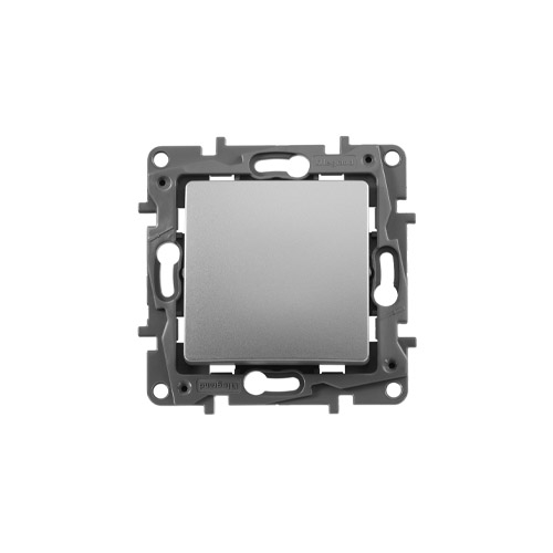 Переключатель промежуточный Legrand ETIKA, винтовые зажимы, 10A, 250В Переключатель промежуточный Legrand ETIKA, винтовые зажимы, 10A, 250В